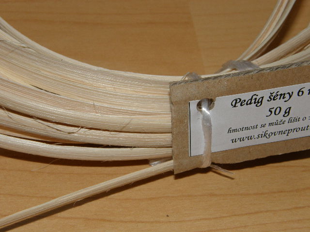 Pedigové šény š. 6 mm - 50 g